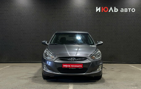 Hyundai Solaris II рестайлинг, 2014 год, 940 000 рублей, 2 фотография