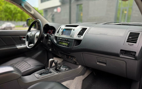 Toyota Hilux VII, 2012 год, 1 850 000 рублей, 20 фотография