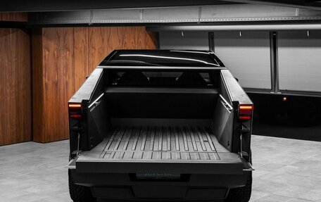 Tesla Cybertruck, 2024 год, 20 530 000 рублей, 10 фотография