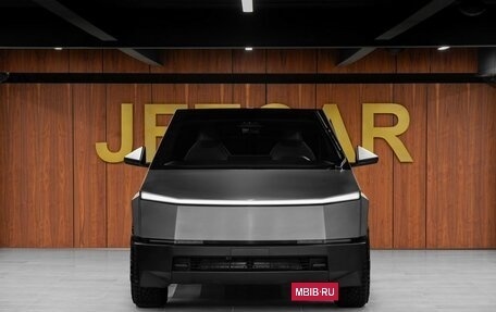 Tesla Cybertruck, 2024 год, 20 530 000 рублей, 3 фотография