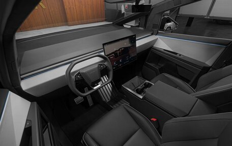 Tesla Cybertruck, 2024 год, 20 530 000 рублей, 18 фотография