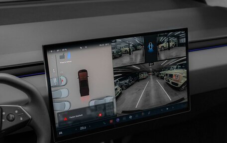 Tesla Cybertruck, 2024 год, 20 530 000 рублей, 22 фотография