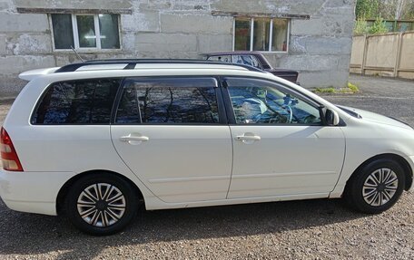 Toyota Corolla, 2002 год, 750 000 рублей, 2 фотография