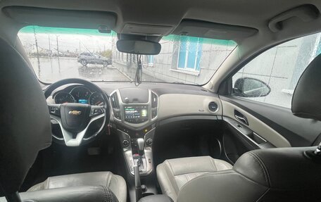 Chevrolet Cruze II, 2013 год, 930 000 рублей, 12 фотография