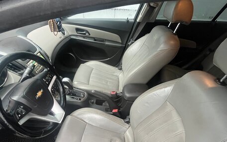 Chevrolet Cruze II, 2013 год, 930 000 рублей, 13 фотография