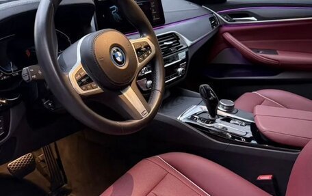 BMW 5 серия, 2023 год, 5 255 000 рублей, 2 фотография