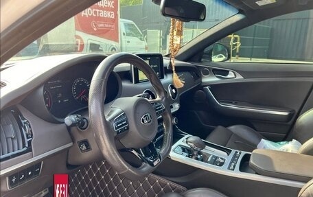 KIA Stinger I, 2018 год, 2 550 000 рублей, 10 фотография