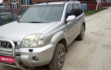 Nissan X-Trail, 2005 год, 650 000 рублей, 8 фотография