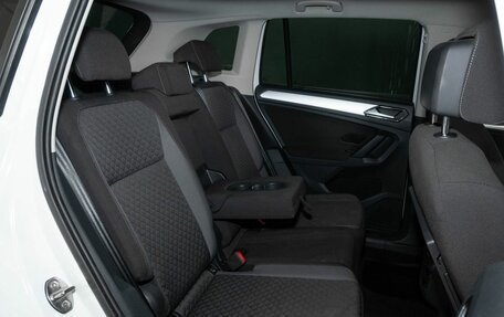 Volkswagen Tiguan II, 2017 год, 2 325 000 рублей, 8 фотография