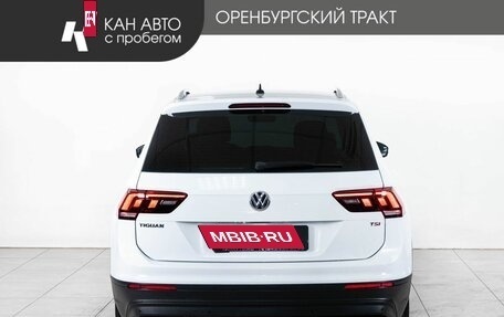 Volkswagen Tiguan II, 2017 год, 2 325 000 рублей, 4 фотография