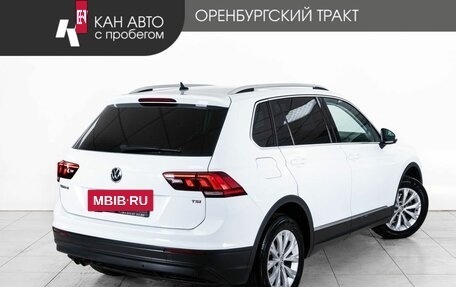 Volkswagen Tiguan II, 2017 год, 2 325 000 рублей, 3 фотография