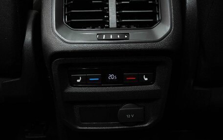 Volkswagen Tiguan II, 2017 год, 2 325 000 рублей, 16 фотография