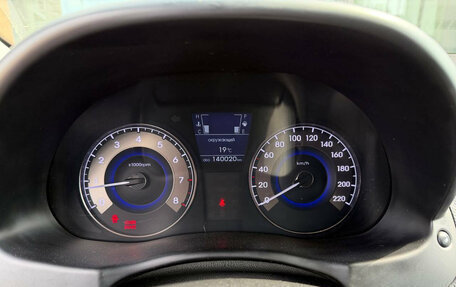 Hyundai Solaris II рестайлинг, 2012 год, 750 000 рублей, 7 фотография