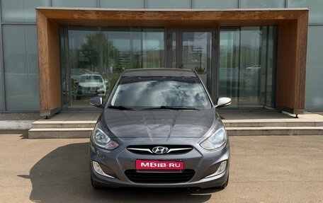 Hyundai Solaris II рестайлинг, 2012 год, 750 000 рублей, 2 фотография