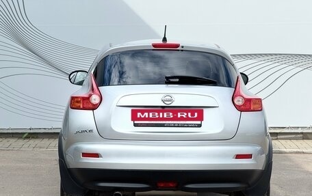 Nissan Juke II, 2012 год, 990 000 рублей, 7 фотография