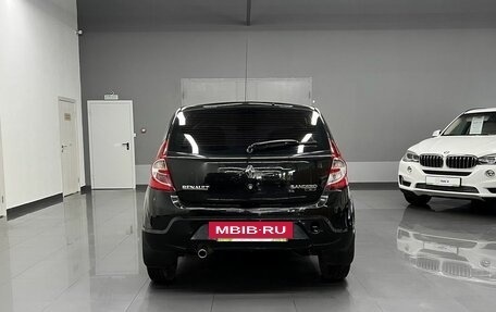 Renault Sandero I, 2013 год, 575 000 рублей, 4 фотография