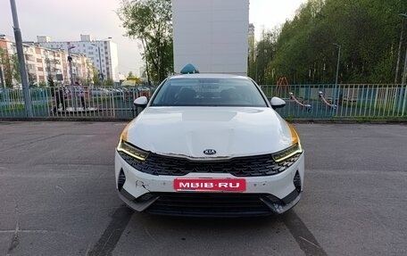 KIA K5, 2021 год, 1 400 000 рублей, 1 фотография
