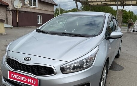 KIA cee'd III, 2016 год, 1 370 000 рублей, 1 фотография