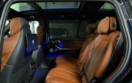 BMW X7, 2024 год, 13 975 000 рублей, 21 фотография