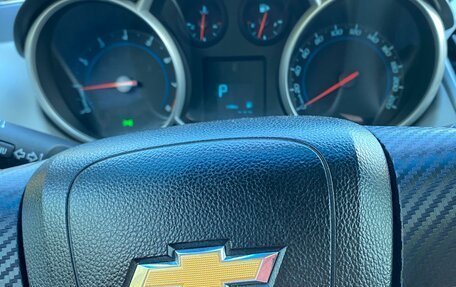 Chevrolet Cruze II, 2013 год, 800 000 рублей, 16 фотография