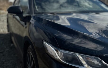 Toyota Camry, 2021 год, 2 900 000 рублей, 3 фотография