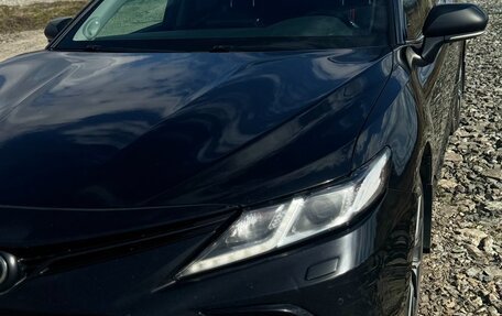 Toyota Camry, 2021 год, 2 900 000 рублей, 8 фотография
