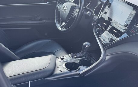 Toyota Camry, 2021 год, 2 900 000 рублей, 13 фотография