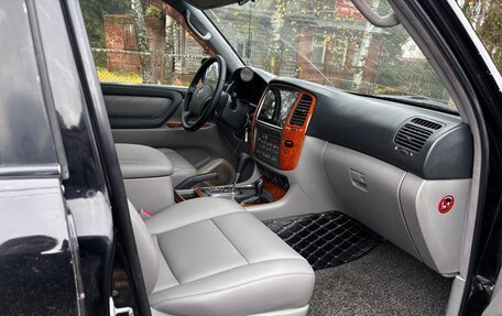 Toyota Land Cruiser 100 рестайлинг 2, 2005 год, 1 800 000 рублей, 4 фотография
