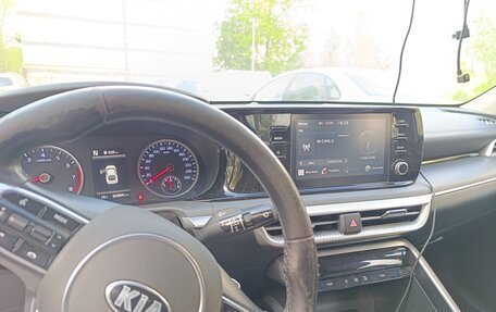 KIA K5, 2021 год, 1 400 000 рублей, 10 фотография