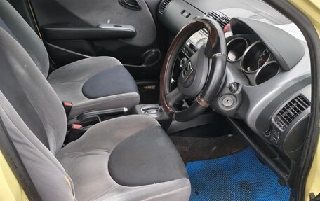 Honda Fit III, 2002 год, 199 999 рублей, 7 фотография