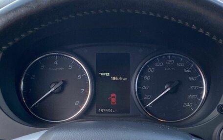 Mitsubishi Outlander III рестайлинг 3, 2014 год, 1 450 000 рублей, 19 фотография