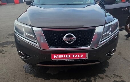 Nissan Pathfinder, 2014 год, 1 600 000 рублей, 1 фотография