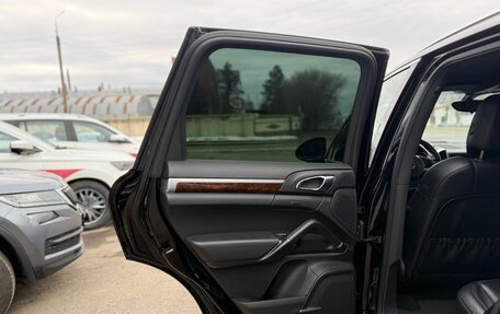 Porsche Cayenne III, 2011 год, 1 874 000 рублей, 18 фотография