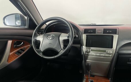 Toyota Camry, 2010 год, 1 063 000 рублей, 10 фотография