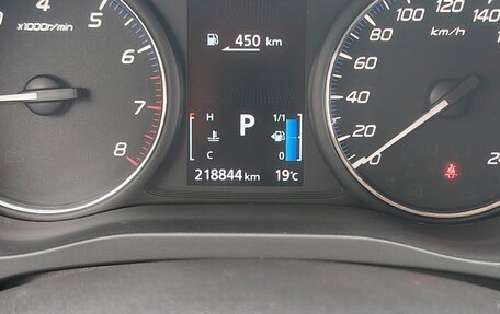 Mitsubishi Outlander III рестайлинг 3, 2018 год, 1 730 000 рублей, 16 фотография