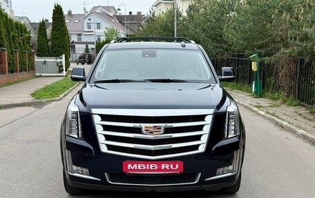 Cadillac Escalade IV, 2018 год, 4 000 000 рублей, 2 фотография