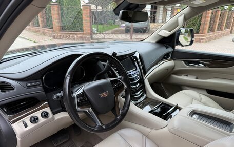 Cadillac Escalade IV, 2018 год, 4 000 000 рублей, 8 фотография