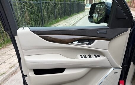 Cadillac Escalade IV, 2018 год, 4 000 000 рублей, 9 фотография