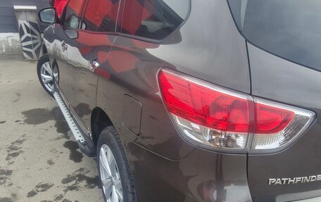 Nissan Pathfinder, 2014 год, 1 600 000 рублей, 4 фотография