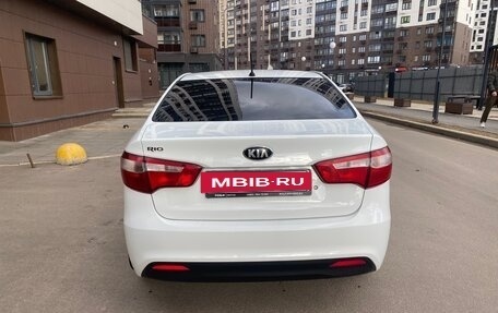 KIA Rio III рестайлинг, 2015 год, 789 000 рублей, 4 фотография