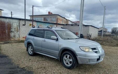 Mitsubishi Outlander III рестайлинг 3, 2006 год, 355 000 рублей, 4 фотография