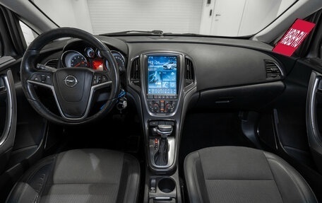 Opel Astra J, 2011 год, 630 000 рублей, 8 фотография