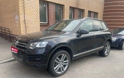 Volkswagen Touareg III, 2011 год, 2 200 000 рублей, 1 фотография