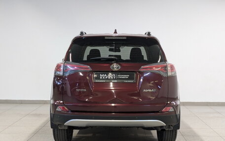 Toyota RAV4, 2015 год, 1 790 000 рублей, 6 фотография