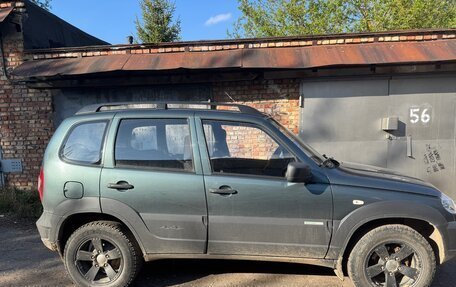 Chevrolet Niva I рестайлинг, 2014 год, 620 000 рублей, 4 фотография