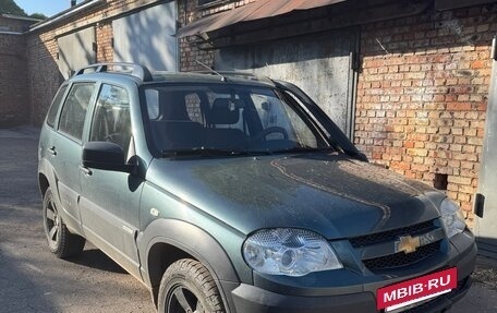 Chevrolet Niva I рестайлинг, 2014 год, 620 000 рублей, 2 фотография