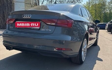 Audi A3, 2018 год, 2 530 000 рублей, 14 фотография