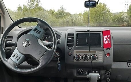 Nissan Navara (Frontier), 2008 год, 1 350 000 рублей, 2 фотография
