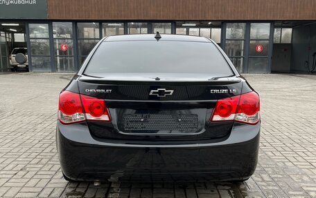 Chevrolet Cruze II, 2010 год, 900 000 рублей, 18 фотография