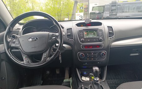 KIA Sorento II рестайлинг, 2013 год, 1 550 000 рублей, 14 фотография